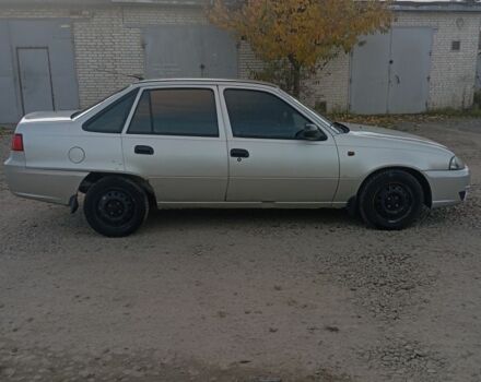 Сірий Деу Нексія, об'ємом двигуна 1.5 л та пробігом 400 тис. км за 950 $, фото 3 на Automoto.ua