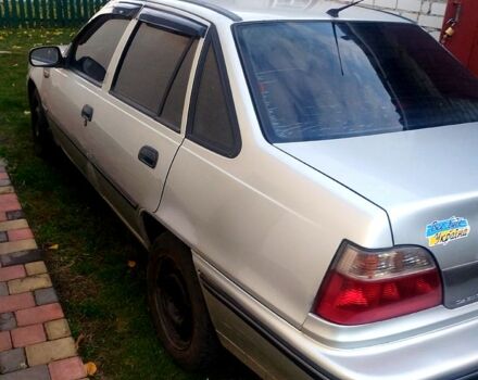 Серый Дэу Нексия, объемом двигателя 1.5 л и пробегом 327 тыс. км за 950 $, фото 2 на Automoto.ua