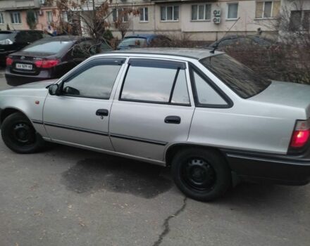 Сірий Деу Нексія, об'ємом двигуна 1.5 л та пробігом 294 тис. км за 2000 $, фото 7 на Automoto.ua