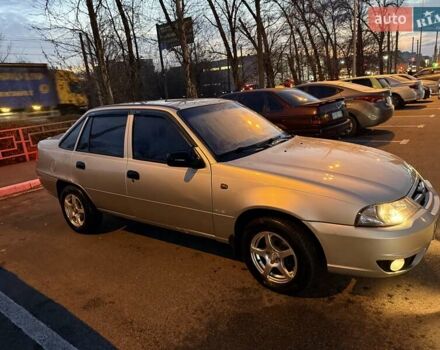 Серый Дэу Нексия, объемом двигателя 1.6 л и пробегом 90 тыс. км за 3000 $, фото 3 на Automoto.ua