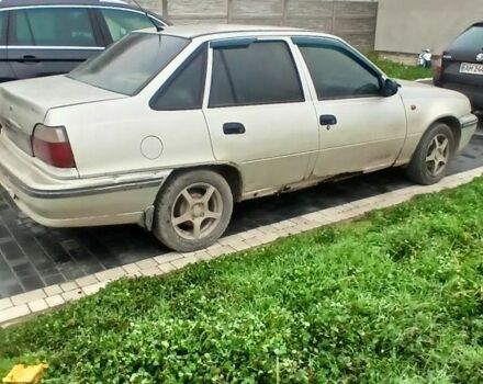 Сірий Деу Нексія, об'ємом двигуна 1.5 л та пробігом 249 тис. км за 714 $, фото 3 на Automoto.ua