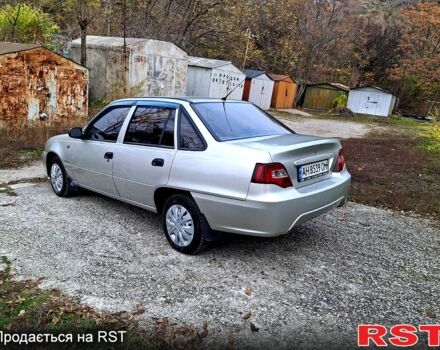 Серый Дэу Нексия, объемом двигателя 1.5 л и пробегом 117 тыс. км за 2400 $, фото 3 на Automoto.ua