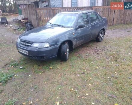 Серый Дэу Нексия, объемом двигателя 1.5 л и пробегом 300 тыс. км за 1200 $, фото 3 на Automoto.ua