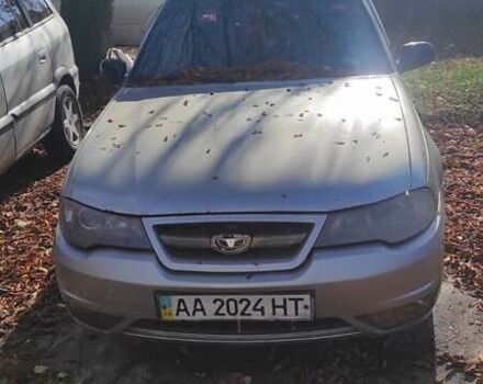 Сірий Деу Нексія, об'ємом двигуна 1.5 л та пробігом 215 тис. км за 2000 $, фото 1 на Automoto.ua