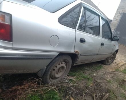 Серый Дэу Нексия, объемом двигателя 1.5 л и пробегом 288 тыс. км за 592 $, фото 3 на Automoto.ua