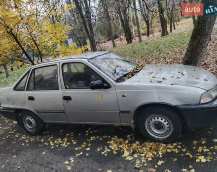 Дэу Нексия 2008 в Киеве на Automoto.ua Серый Дэу Нексия, объемом двигателя 1.5 л и пробегом 177 тыс. км за 1500 $, фото 1 на Automoto.ua