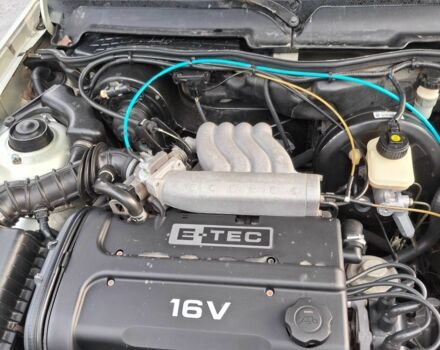 Серый Дэу Нексия, объемом двигателя 1.6 л и пробегом 180 тыс. км за 1600 $, фото 7 на Automoto.ua