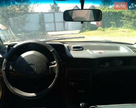 Серый Дэу Нексия, объемом двигателя 1.5 л и пробегом 171 тыс. км за 2100 $, фото 2 на Automoto.ua