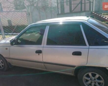 Серый Дэу Нексия, объемом двигателя 1.5 л и пробегом 210 тыс. км за 1900 $, фото 1 на Automoto.ua