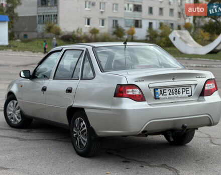 Деу Нексія 2008 у Верхнеднепровске на Automoto.ua Сірий Деу Нексія, об'ємом двигуна 1.5 л та пробігом 200 тис. км за 1700 $, фото 3 на Automoto.ua