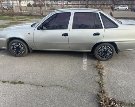 Сірий Деу Нексія, об'ємом двигуна 1.5 л та пробігом 129 тис. км за 3555 $, фото 1 на Automoto.ua