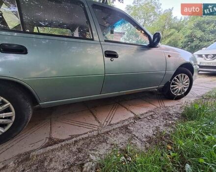Серый Дэу Нексия, объемом двигателя 1.5 л и пробегом 122 тыс. км за 1600 $, фото 4 на Automoto.ua