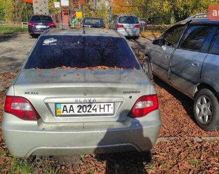 Сірий Деу Нексія, об'ємом двигуна 1.5 л та пробігом 215 тис. км за 2000 $, фото 2 на Automoto.ua