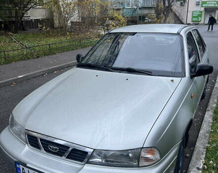 Сірий Деу Нексія, об'ємом двигуна 1.5 л та пробігом 181 тис. км за 2600 $, фото 1 на Automoto.ua