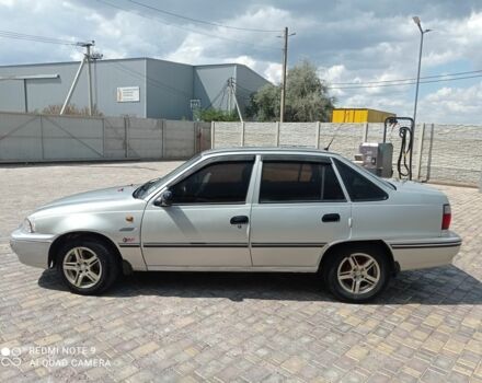 Серый Дэу Нексия, объемом двигателя 1.5 л и пробегом 300 тыс. км за 1200 $, фото 7 на Automoto.ua