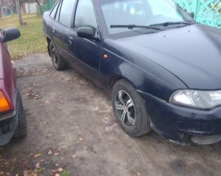 Серый Дэу Нексия, объемом двигателя 1.5 л и пробегом 300 тыс. км за 1200 $, фото 1 на Automoto.ua