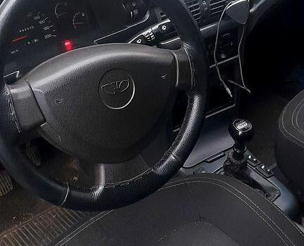 Сірий Деу Нексія, об'ємом двигуна 1.5 л та пробігом 199 тис. км за 1700 $, фото 10 на Automoto.ua