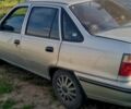 Сірий Деу Нексія, об'ємом двигуна 1.5 л та пробігом 340 тис. км за 1300 $, фото 3 на Automoto.ua