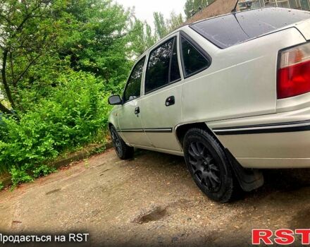 Серый Дэу Нексия, объемом двигателя 1.5 л и пробегом 187 тыс. км за 2100 $, фото 4 на Automoto.ua