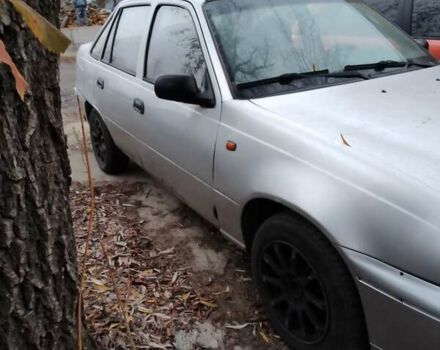 Серый Дэу Нексия, объемом двигателя 1.5 л и пробегом 350 тыс. км за 1300 $, фото 4 на Automoto.ua