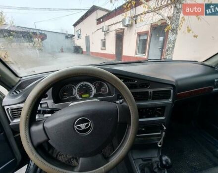 Серый Дэу Нексия, объемом двигателя 1.5 л и пробегом 254 тыс. км за 1200 $, фото 3 на Automoto.ua