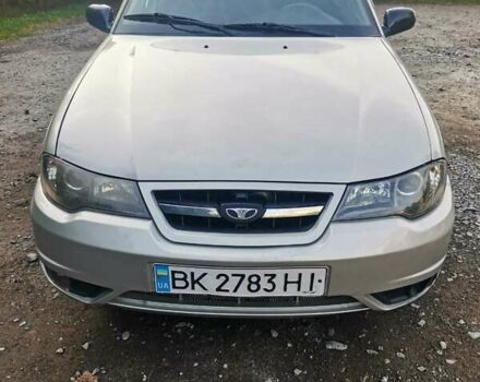 Деу Нексія 2008 у Дубно на Automoto.ua Сірий Деу Нексія, об'ємом двигуна 1.5 л та пробігом 188 тис. км за 1700 $, фото 1 на Automoto.ua