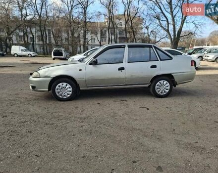 Серый Дэу Нексия, объемом двигателя 1.5 л и пробегом 238 тыс. км за 2100 $, фото 6 на Automoto.ua