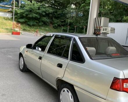 Серый Дэу Нексия, объемом двигателя 1.5 л и пробегом 240 тыс. км за 2350 $, фото 2 на Automoto.ua