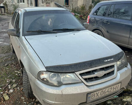 Сірий Деу Нексія, об'ємом двигуна 1.5 л та пробігом 130 тис. км за 1350 $, фото 6 на Automoto.ua