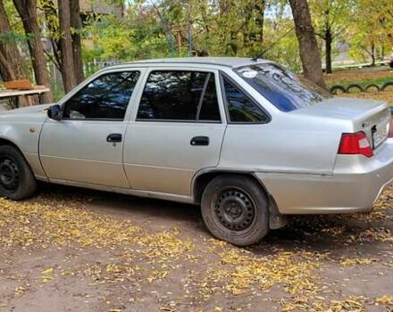 Серый Дэу Нексия, объемом двигателя 1.5 л и пробегом 207 тыс. км за 1800 $, фото 1 на Automoto.ua