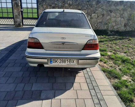 Сірий Деу Нексія, об'ємом двигуна 1.5 л та пробігом 170 тис. км за 1800 $, фото 3 на Automoto.ua