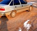 Сірий Деу Нексія, об'ємом двигуна 1.5 л та пробігом 300 тис. км за 1750 $, фото 3 на Automoto.ua