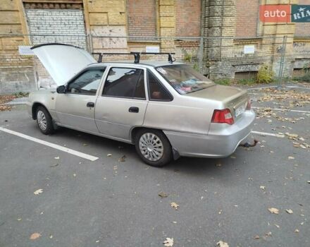 Серый Дэу Нексия, объемом двигателя 1.6 л и пробегом 213 тыс. км за 1666 $, фото 3 на Automoto.ua