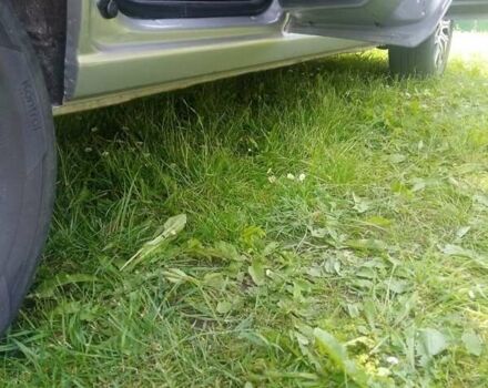 Серый Дэу Нексия, объемом двигателя 1.5 л и пробегом 240 тыс. км за 1893 $, фото 3 на Automoto.ua