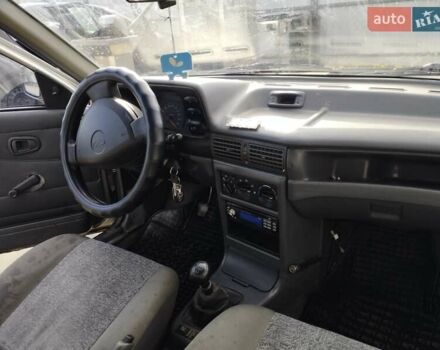 Деу Нексія 2008 у Кривому Розі на Automoto.ua Сірий Деу Нексія, об'ємом двигуна 1.5 л та пробігом 100 тис. км за 1187 $, фото 10 на Automoto.ua