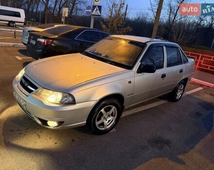 Серый Дэу Нексия, объемом двигателя 1.6 л и пробегом 90 тыс. км за 3000 $, фото 1 на Automoto.ua