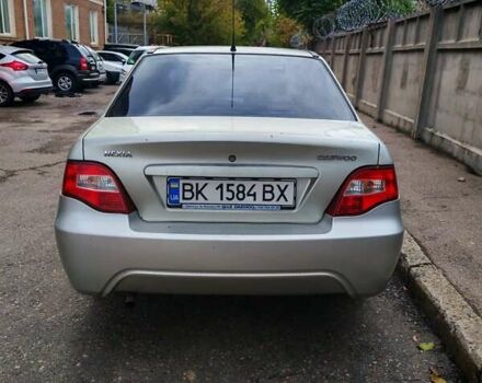 Серый Дэу Нексия, объемом двигателя 1.5 л и пробегом 195 тыс. км за 2600 $, фото 1 на Automoto.ua