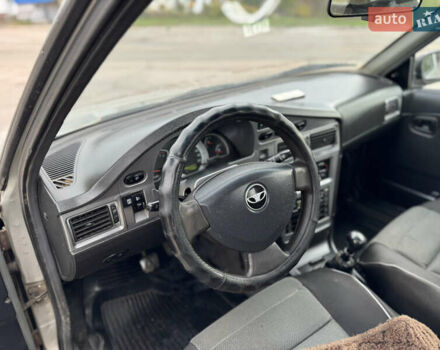 Деу Нексія 2008 у Верхнеднепровске на Automoto.ua Сірий Деу Нексія, об'ємом двигуна 1.5 л та пробігом 200 тис. км за 1700 $, фото 9 на Automoto.ua