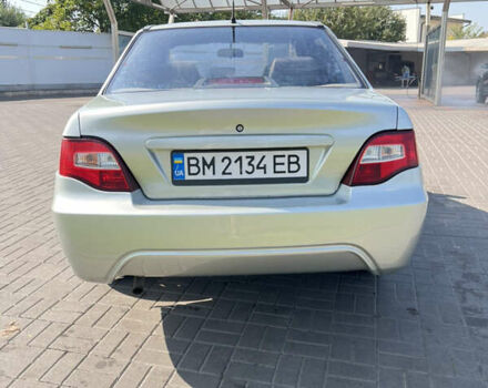 Сірий Деу Нексія, об'ємом двигуна 1.5 л та пробігом 180 тис. км за 2300 $, фото 3 на Automoto.ua