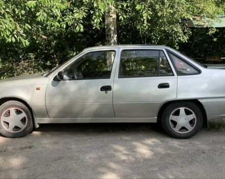 Сірий Деу Нексія, об'ємом двигуна 1.5 л та пробігом 275 тис. км за 2500 $, фото 1 на Automoto.ua