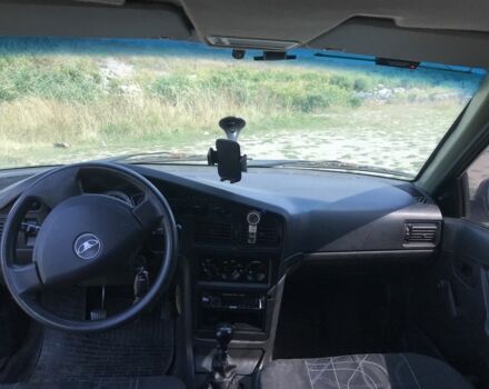 Серый Дэу Нексия, объемом двигателя 1.5 л и пробегом 186 тыс. км за 1500 $, фото 4 на Automoto.ua