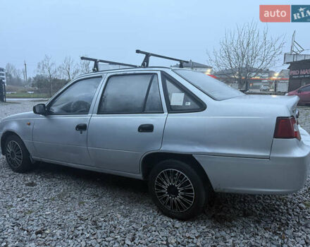 Сірий Деу Нексія, об'ємом двигуна 1.6 л та пробігом 144 тис. км за 1700 $, фото 3 на Automoto.ua