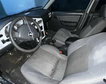 Сірий Деу Нексія, об'ємом двигуна 1.5 л та пробігом 200 тис. км за 1000 $, фото 4 на Automoto.ua