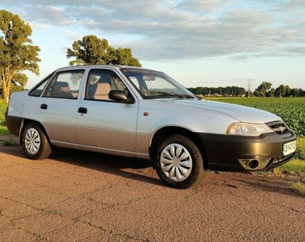 Серый Дэу Нексия, объемом двигателя 1.5 л и пробегом 312 тыс. км за 1700 $, фото 4 на Automoto.ua