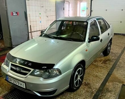 Серый Дэу Нексия, объемом двигателя 1.5 л и пробегом 217 тыс. км за 1880 $, фото 3 на Automoto.ua