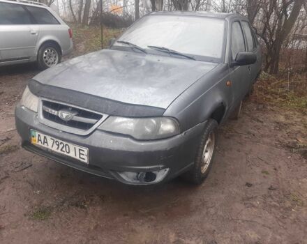 Серый Дэу Нексия, объемом двигателя 0 л и пробегом 200 тыс. км за 399 $, фото 5 на Automoto.ua