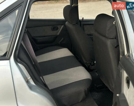 Сірий Деу Нексія, об'ємом двигуна 1.6 л та пробігом 106 тис. км за 2100 $, фото 5 на Automoto.ua