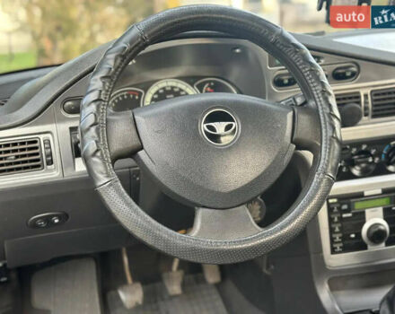 Сірий Деу Нексія, об'ємом двигуна 1.6 л та пробігом 106 тис. км за 2100 $, фото 9 на Automoto.ua