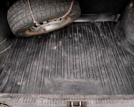 Серый Дэу Нексия, объемом двигателя 1.6 л и пробегом 147 тыс. км за 2000 $, фото 5 на Automoto.ua