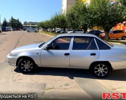 Серый Дэу Нексия, объемом двигателя 1.5 л и пробегом 120 тыс. км за 2500 $, фото 3 на Automoto.ua